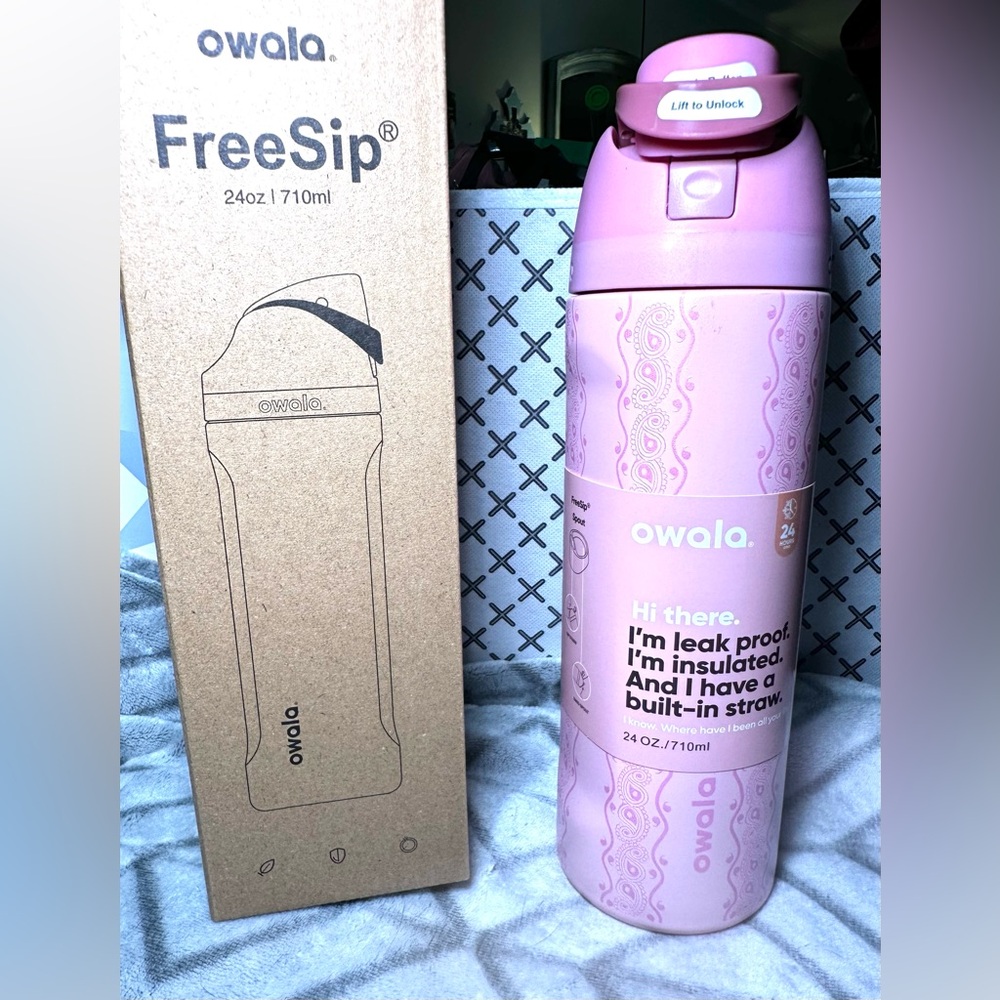 Owala Stylish Pink Insulated Water Bottle with Built-In Straw